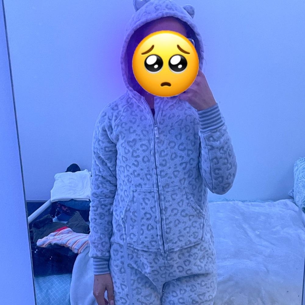 Long sleepwear
